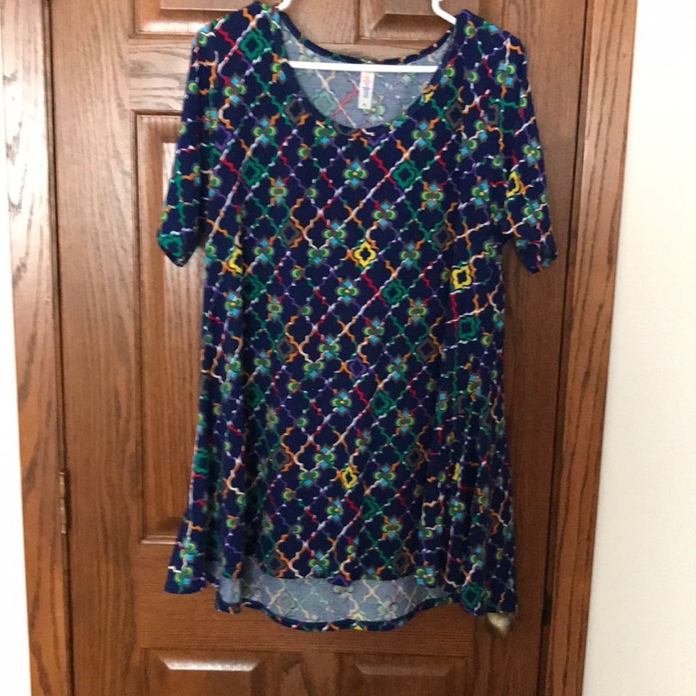 LuLaRoe Perfect Tee XL